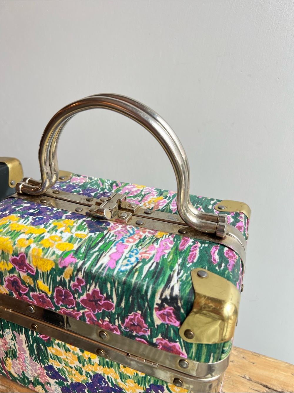Vintage Borsa Bella Italian Train Case Makeup Trunks • Set of 2 - Picture 3 of 11